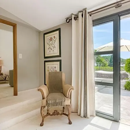 Private With Private Pool In Saint Tropez Apartment *